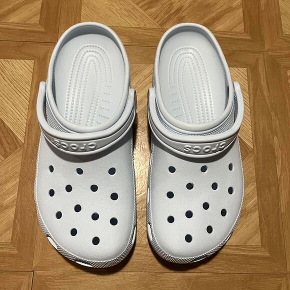 Crocs  sky blue Clogs - Picture 1 of 8